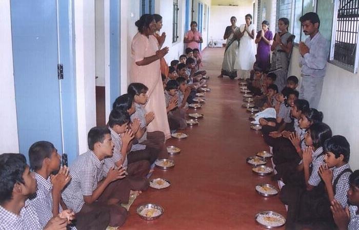 Placeholder: the original page gave this picture no description, and none has been written yet. It came from daaiz\daaiz\articles\arunnodaya.asp.