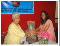 Placeholder: the original page gave this picture no description, and none has been written yet. It came from daaiz\daaiz\special\news\mumbai.asp.